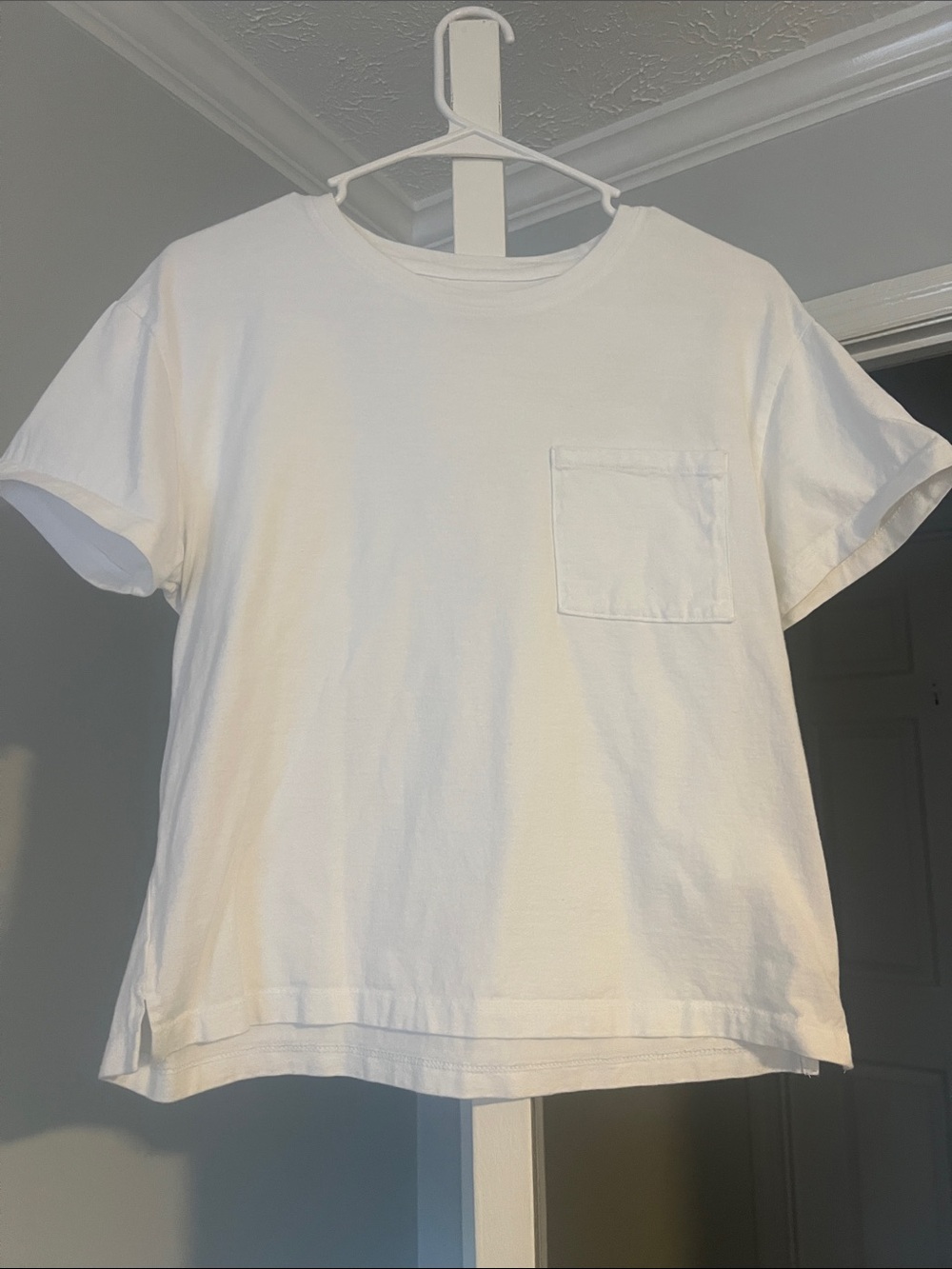 Time and Tru White Short Sleeve Pocket Tee for women